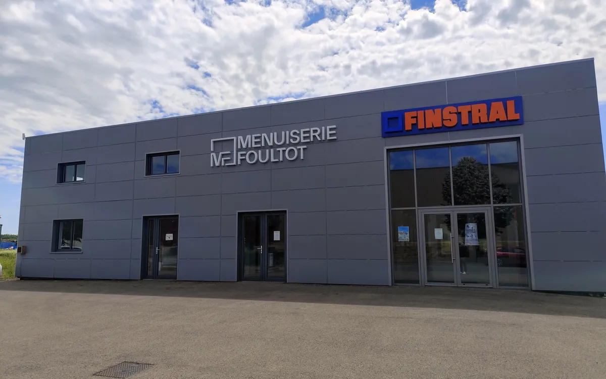 Le showroom Menuiserie Foultot au siège de Chalindrey, près de Langres